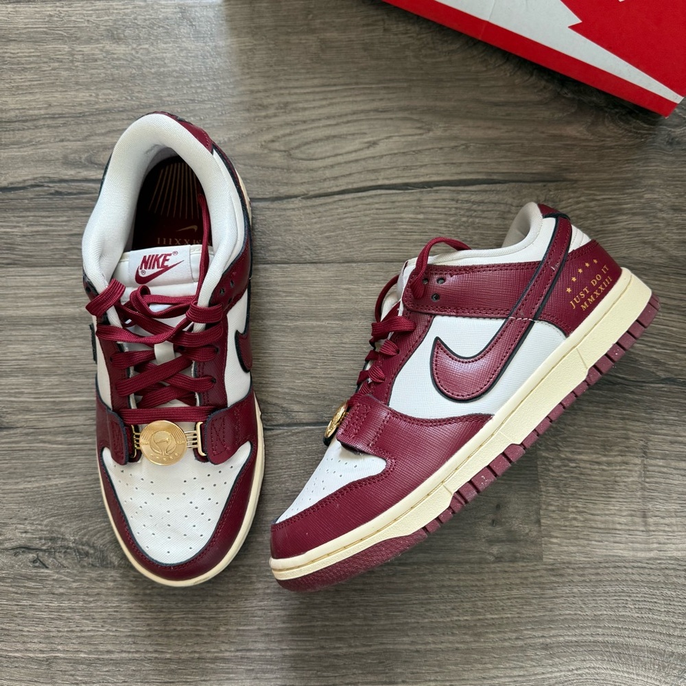 NIKE Dunk Low Just Do it Team Red Sneakers Shoes Size 7.5 Women Used